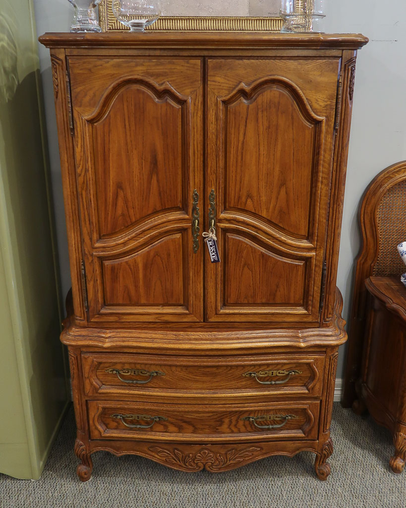 French Provincial Chest | New England Home Furniture Consignment