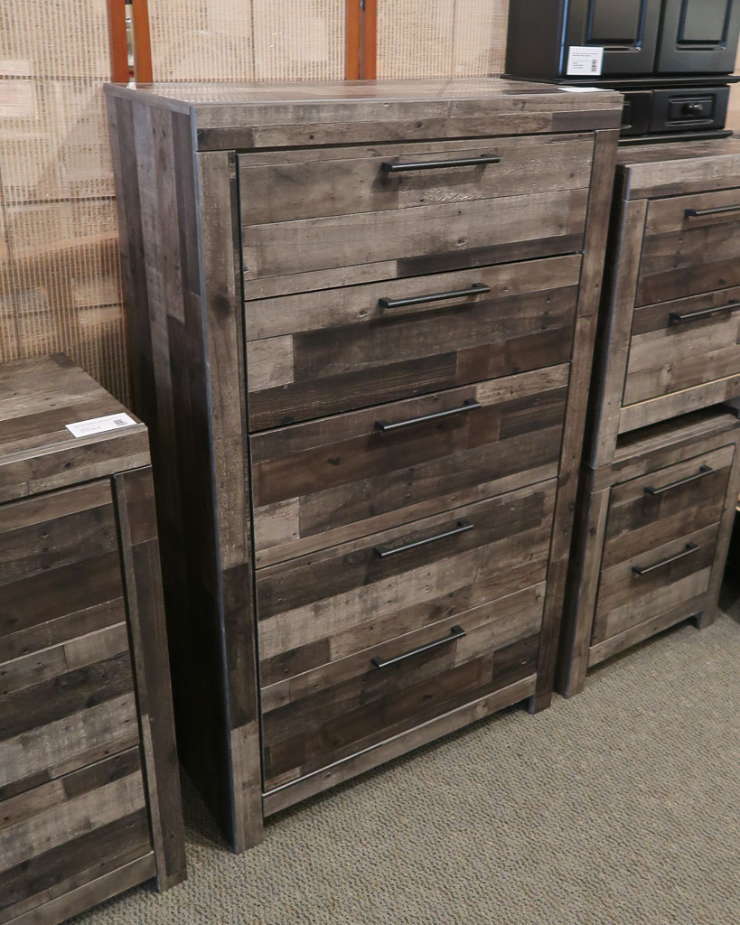 Barnwood Chest Of Drawers | New England Home Furniture Consignment